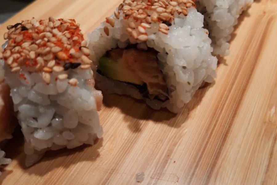 salmonmousse roll